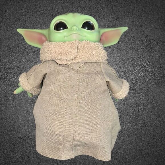 Star Wars Mandalorian The Child Baby Yoda Grogu 10” Plush Mattel - Picture 1 of 4